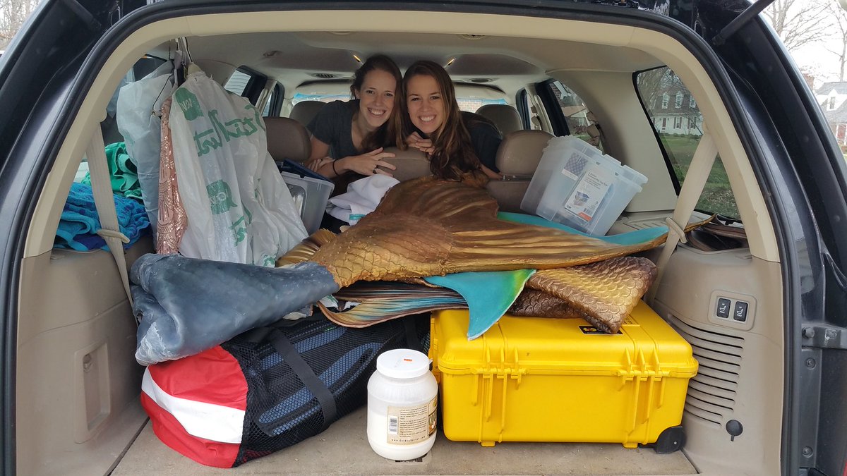 MermaidTankShow's tweet photo. On our way to @MerManiaCon! So excited! #therealmermaids #mermaidlife #mermaids @MermaidHales @MermaidHyli https://t.co/1tm9tWqYOy