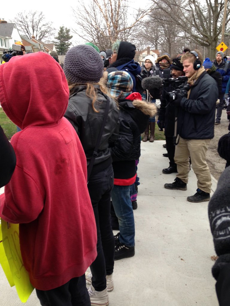 Embedded image permalink