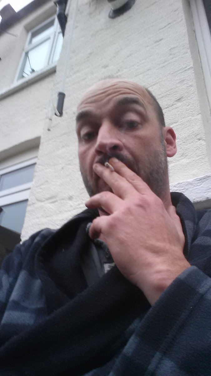 BarnabyGriffin's tweet image. Is there a world record for the weakest resolve? I want to compete! #ResolutionFail