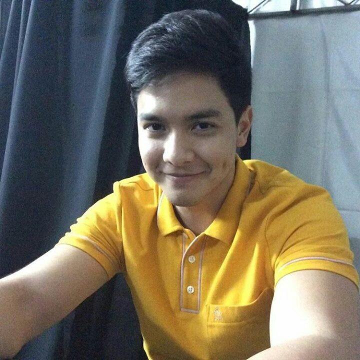 khimriveta's tweet photo. #ALDUBBirthdaySurprise  
Happy B-Day Pambansang BAE - @aldenrichards02 
God Bless :D https://t.co/9N99xFT9vu