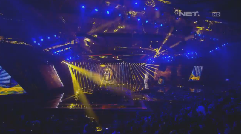 mdtvindonesia's tweet image. All Crew standby! Audio standby! Lighting standby! #MeriahnyaNET2