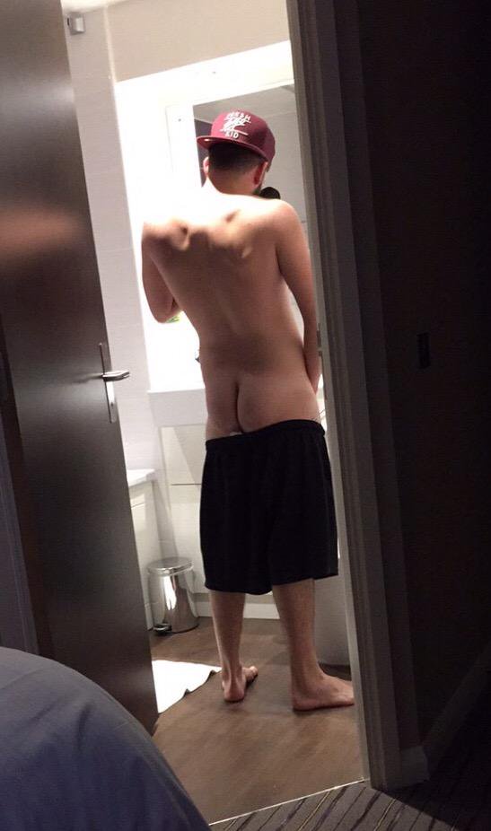 FitFamousMales's tweet photo. Coming in at number 6 in our Fittest Males of 2015 poll is the rather cheeky @TomMannMusic. #FFM50 https://t.co/fh1o5m9oTm