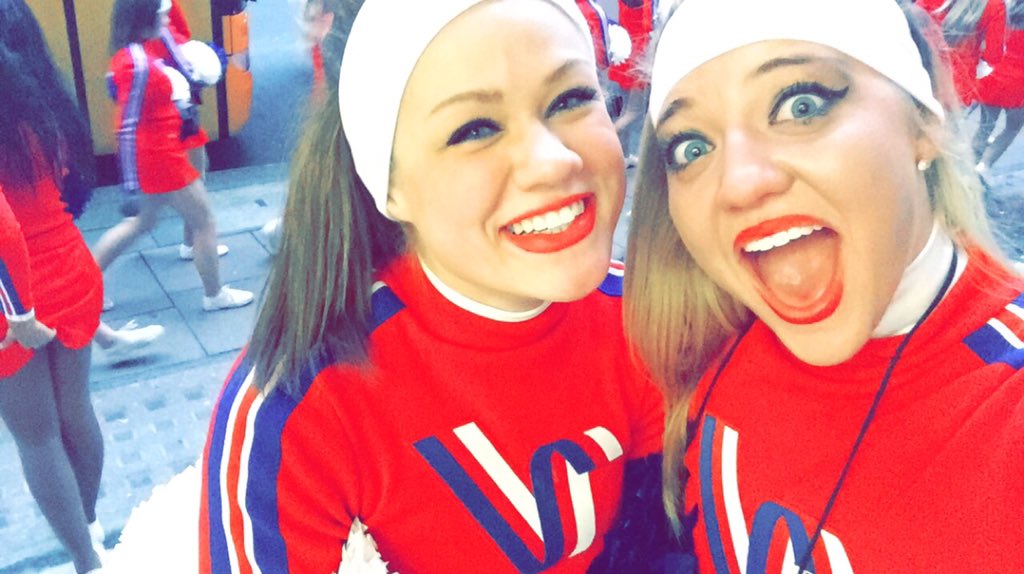 TRESemme1129's tweet photo. @VarsitySpirit @Lnydp all smiles!!! Happy New Year 2016!!!!! https://t.co/MXVfZry0ki