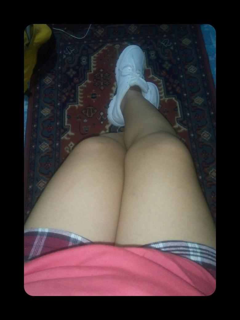 CaceresDitas's tweet image. New Year. New Kicks. A Fresh Start #white #1of366 #paylessshoesource