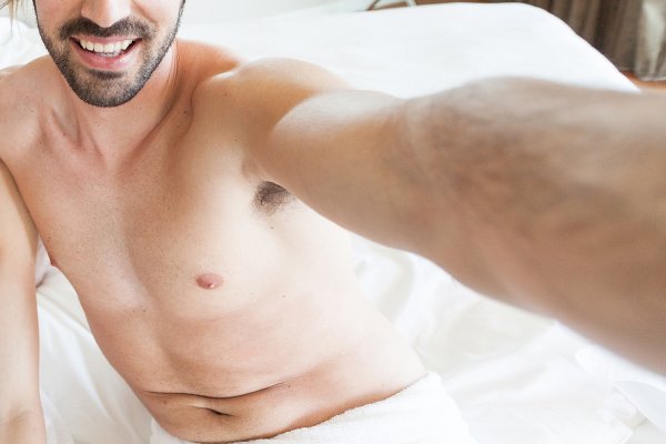 RecruitmentGV's tweet photo. Job applicant texts naked selfies to HR Manager
https://t.co/sqSdt6jdVI #RecNewsof2015 https://t.co/HyFdfQts89