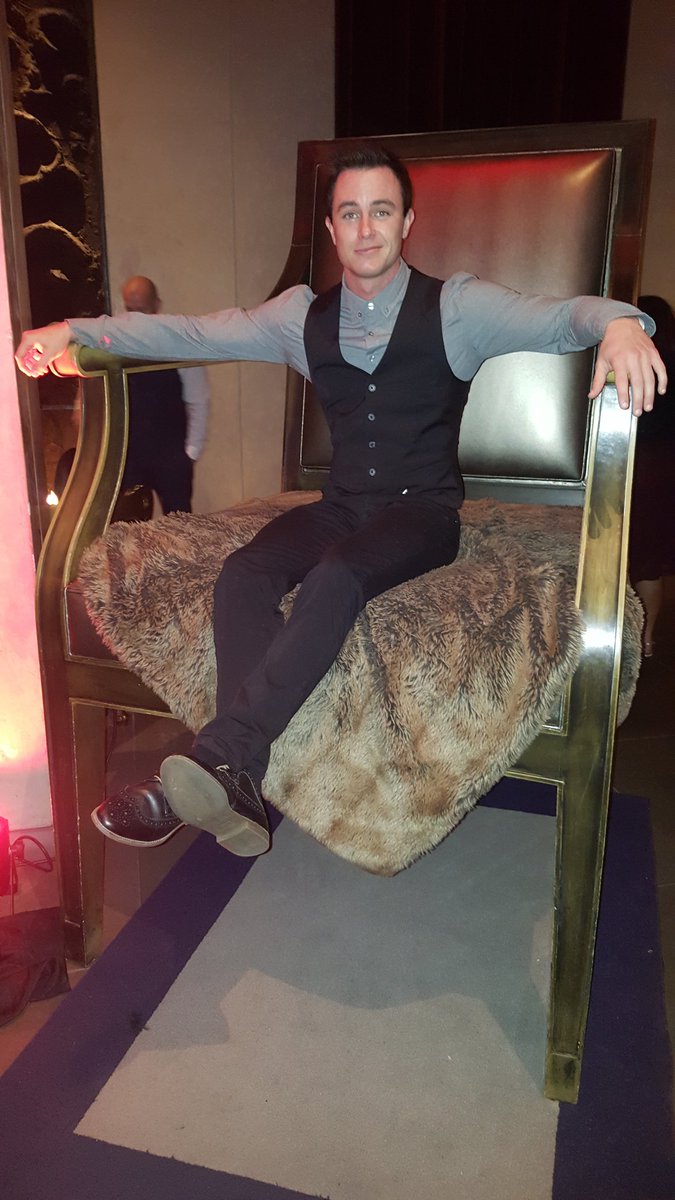 the_ryan_kelley's tweet photo. Is #2016 the year to grow up? Nahhh next year! https://t.co/9CG1GXhZoO