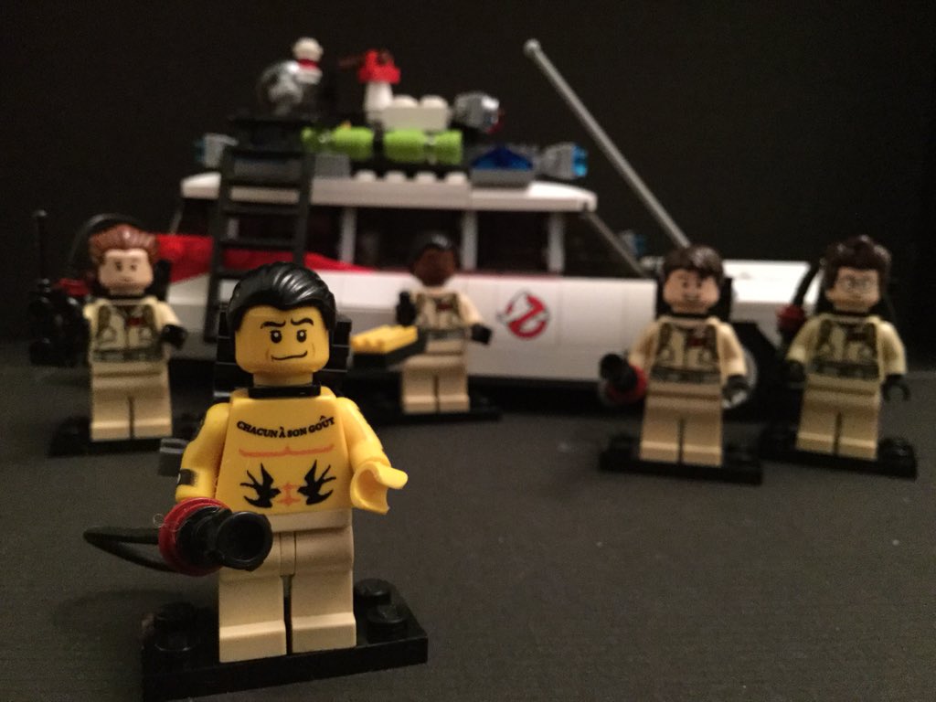 New year new job..
WHO YOU GONNA CALL ?? <a href="/robbiewilliams/">Robbie Williams</a>
