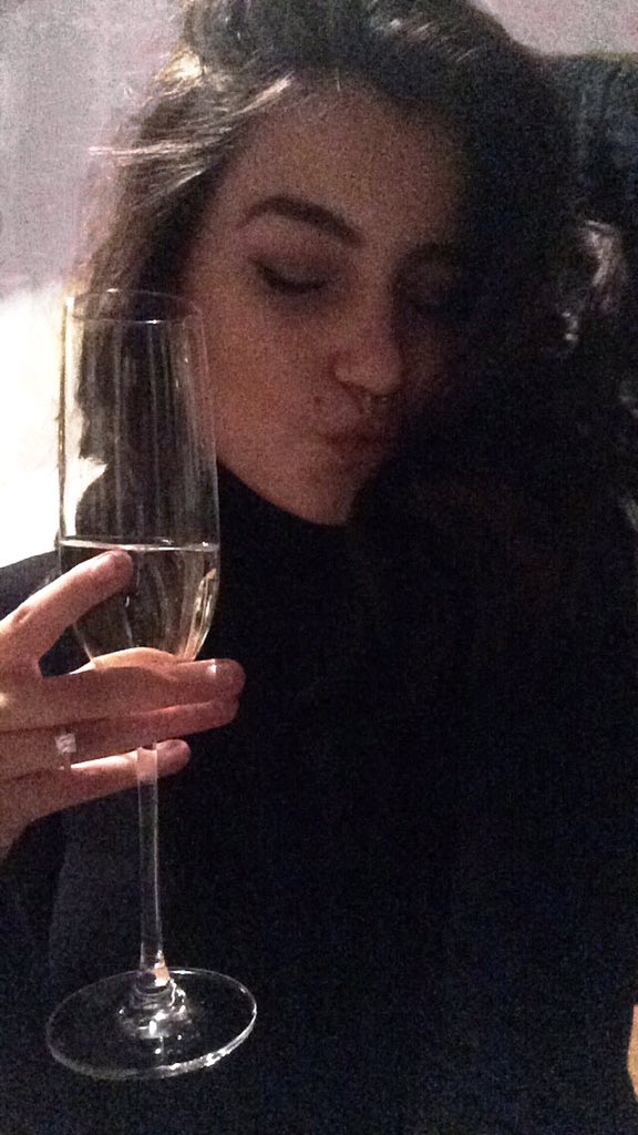 SimyNerdified's tweet image. Last night 🎆