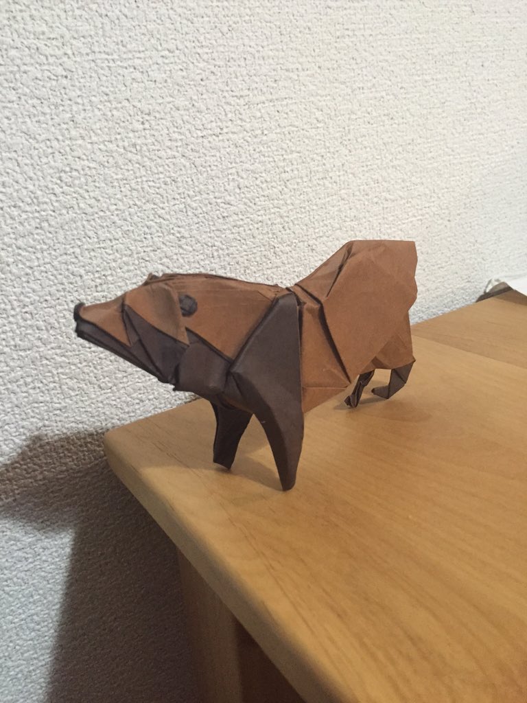 تويتر 折り紙職人 على تويتر 神谷哲史さんのタヌキ ビオトープ35 2枚貼り合わせ 色がリアルに出来ました 折り紙作品 折り比べ企画 T Co 3wlzo1v6ww