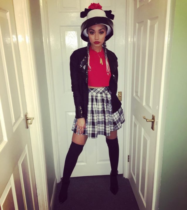 ITgirlJADE44's tweet photo. Such a cute dork 😍👑👍💕💕 #LittleMix2015 https://t.co/zupZrVbgTB