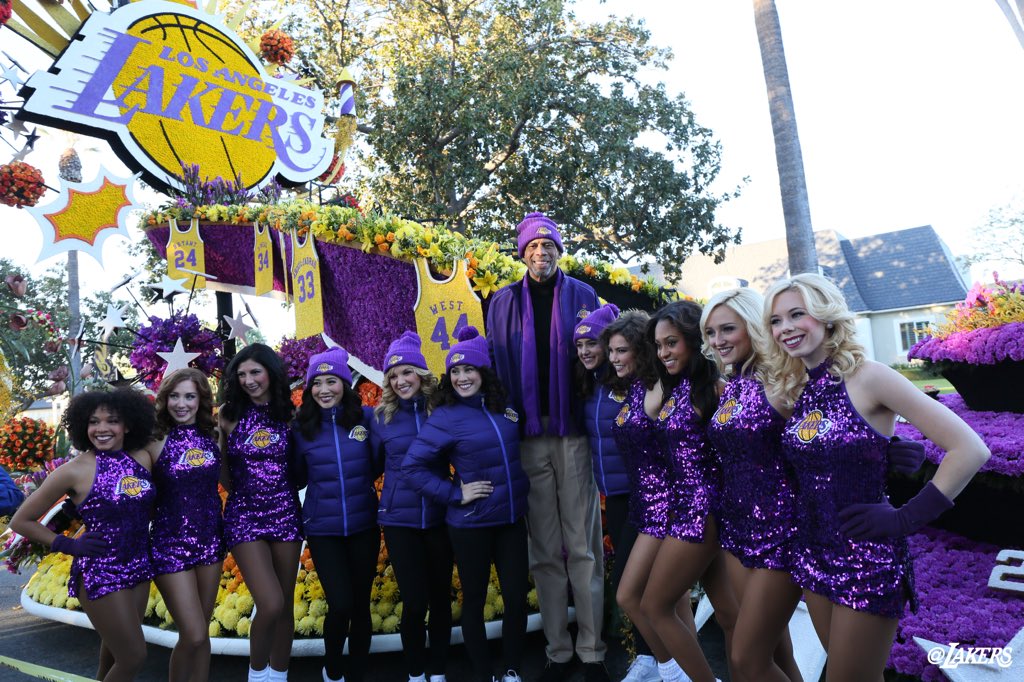 Lakers's tweet photo. .@kaj33 and the @LakerGirls loving every minute of our first Rose Parade. https://t.co/hED9CzfJBV