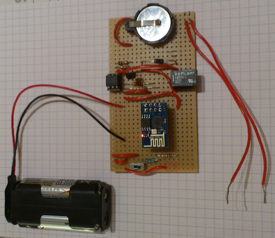 lcocault's tweet photo. An overview of the #wifilight device. Thanks to @hackablemag for the tips provided in number 7 (jul-aug 2015) https://t.co/ZZsSdyHvw5