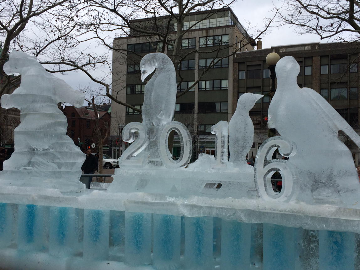 VLiTBHA's tweet photo. Going to check out rest of #bostonfirstnight ice sculptures, #WOTWBos sculptures along Harbor & @FortPointBoston. https://t.co/3HmUjPDxvi