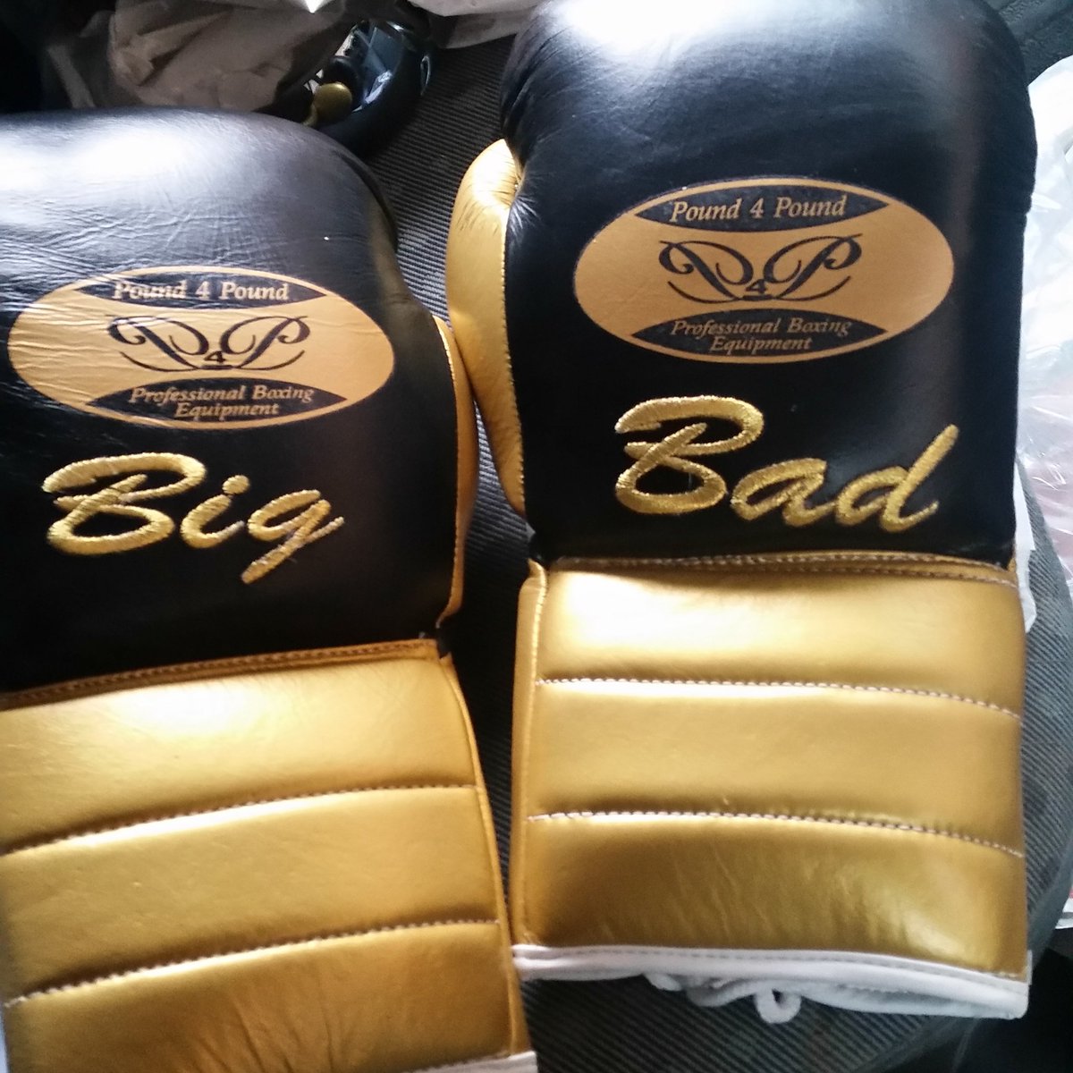 Love my @pound4poundbox1 gloves