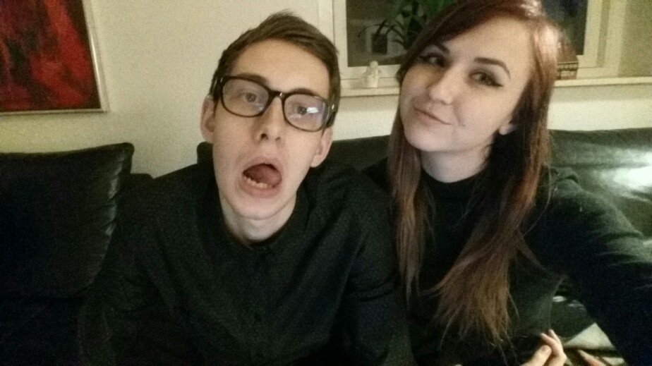 Bjergsen 2025 Girlfriend, net worth, tattoos, smoking & body facts