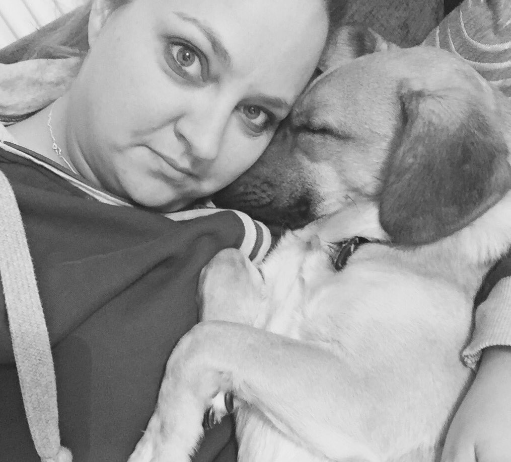 swiddows30's tweet image. @Paws2RescueUK New Year's Day cuddles with Cooper #justanotherday #anotherexcuse #plasticbagpuppies