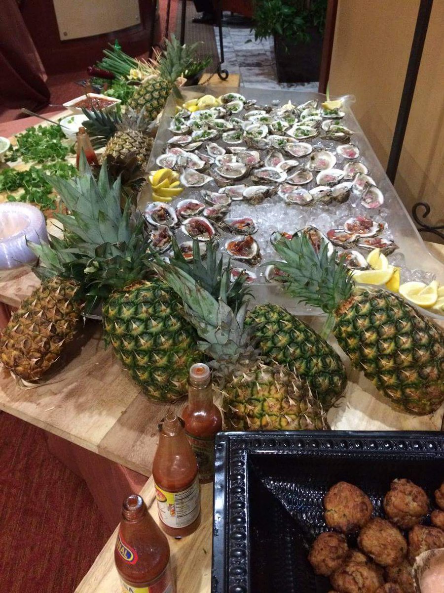 CorleyMillHouse's tweet photo. Our very own #scotthallcateringandeventdesign has out done himself again #FHNY in #columbia #2016! https://t.co/QLmOZDQySf