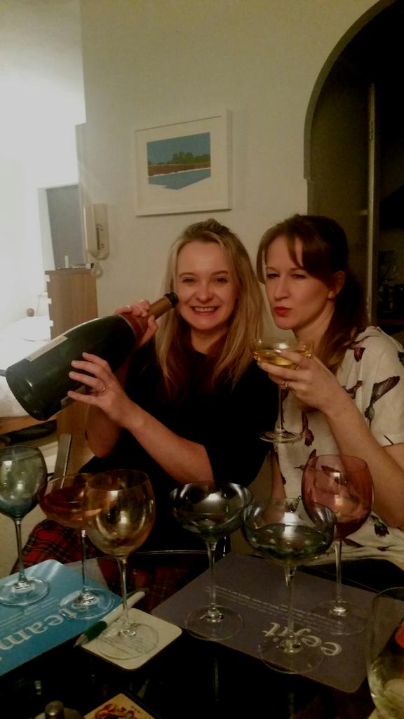 klfitme's tweet photo. Keeping up with #scottishtraditions #Happy2016 https://t.co/aa6WNiXCEz