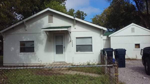 RealtorStaley's tweet image. 2609 W Sheridan Ave, Oklahoma City, OK 73107.
 
Good Starter or Rental investment, with some updates.
3/1/1288 sqft.