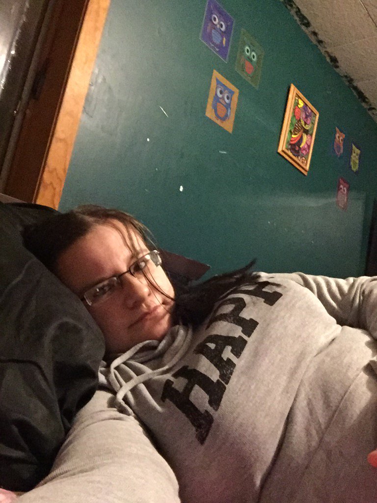 NiGhTfLo0f's tweet image. Feel like taking a #NAP but then I probly wouldn&apos;t sleep tonight as if I would anyway lol #whatapickle