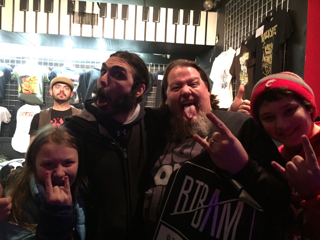 CrookedRookBASS's tweet photo. @Crobotband thanks for ringing in the new year right !!! #blurryphonepics  Crobot and @clutchofficial = gig heaven! https://t.co/03QliNEiCW