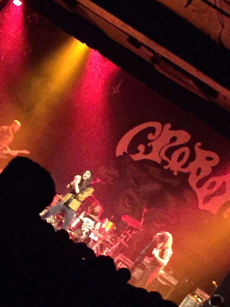 CrookedRookBASS's tweet photo. @Crobotband thanks for ringing in the new year right !!! #blurryphonepics  Crobot and @clutchofficial = gig heaven! https://t.co/03QliNEiCW