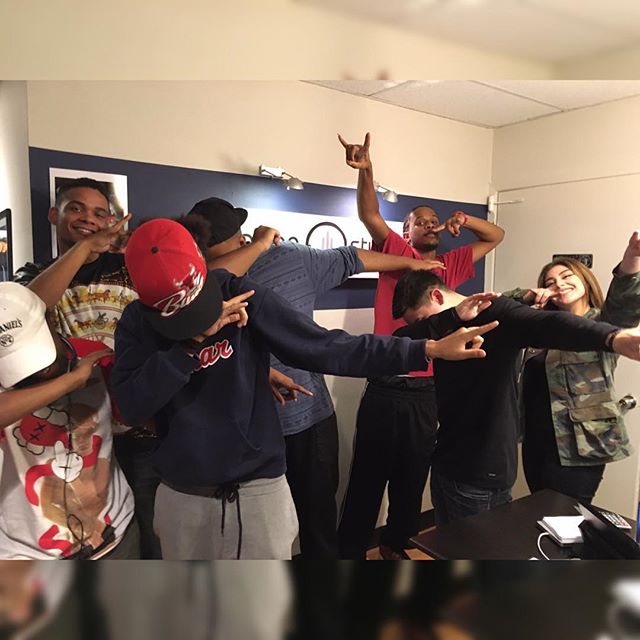 BarronStudios's tweet photo. #DAB with @allstarshxt #YungAllstars #AllstarMoneyGang #AMG #allstarshxt #โ #โ #theallstarmovement #kush https://t.co/Fqzs5SYpxT