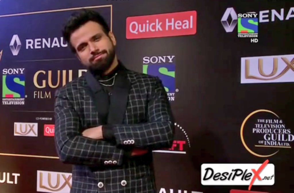 Embedded image permalink