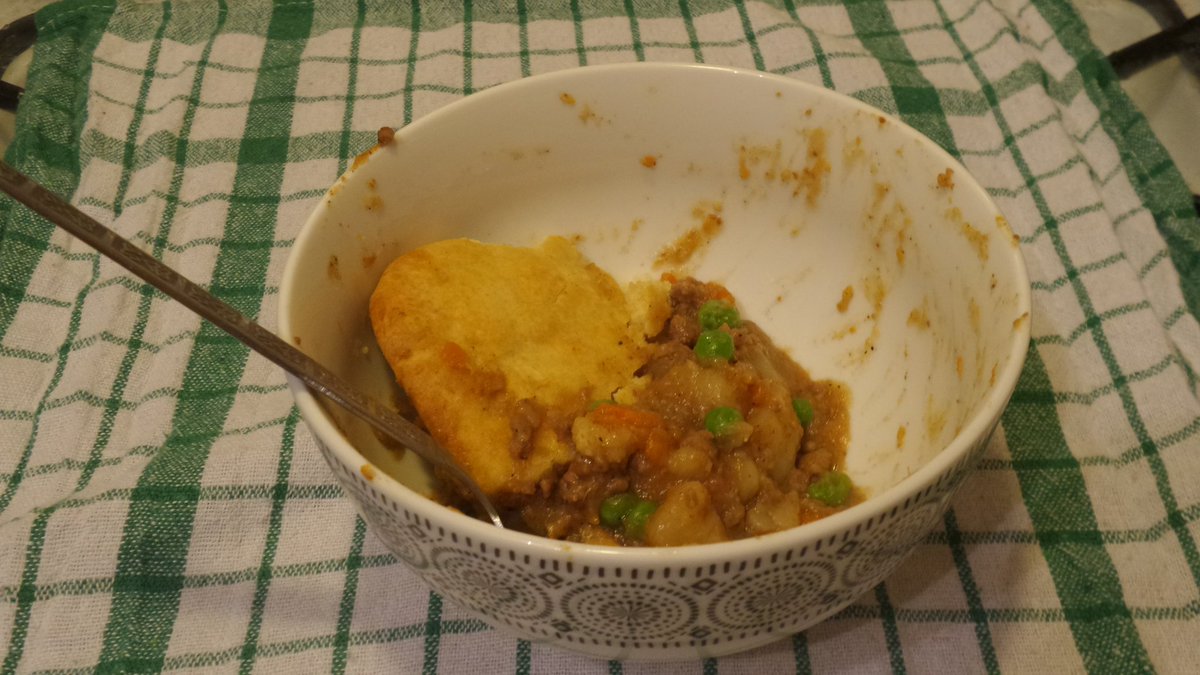 somewiganbloke's tweet photo. @asda leftover leftovers... Really good #deliciousfoods #lobbygobblers https://t.co/MfX8KPCIr4