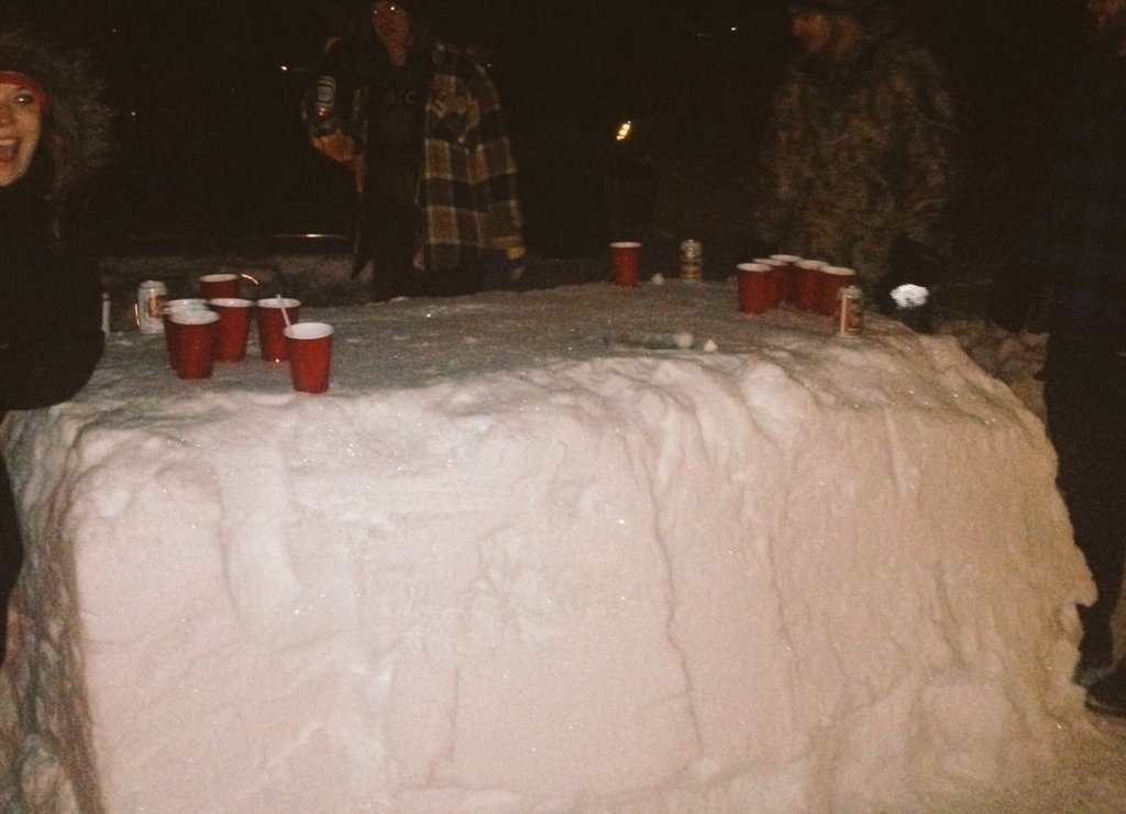 SmallTwnProbs's tweet photo. Need a beer pong table? Find some snow.  #smalltownsolutions to #smalltownproblems https://t.co/4x1EZyMpdG