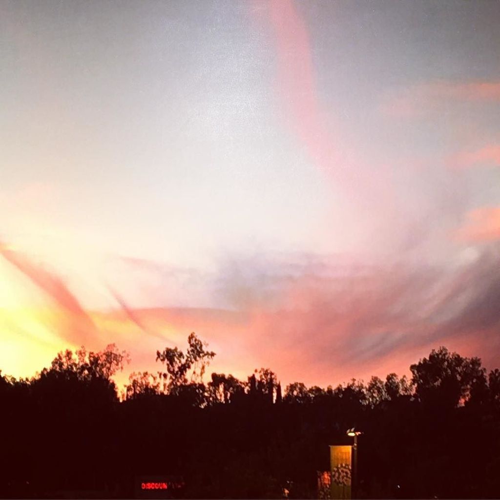 CaTurfPros's tweet image. #HomeSweetHome #1stsunset of #2016 #DidNotDisappoint #NoFilter #RanchoPenasquitos #SunDiego #MySdPhoto #SanDiego #V…
