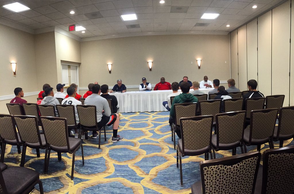 Gearing up for our Junior Men's National Team training camp here in So Cal! #USASoftball #RoadToGold 🇺🇸❤️💙