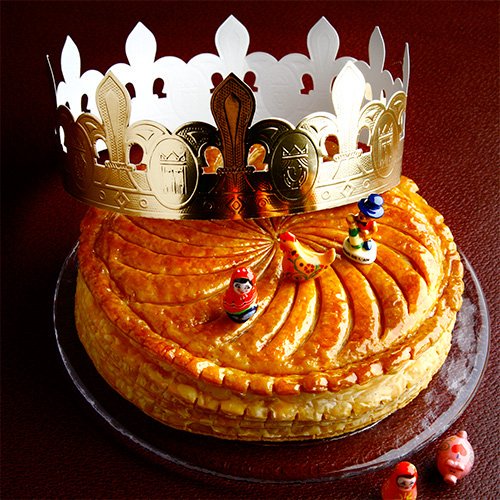 新年を祝うフランスの伝統スイーツ「ガレット・デ・ロワ」。このケーキ