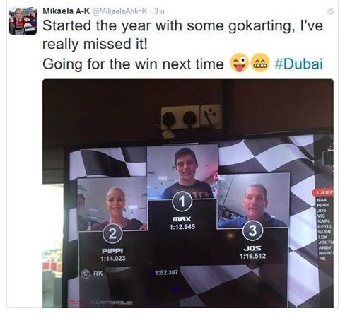maximumspeednl's tweet photo. Ook op vakantie in #Dubai kan #MaxVerstappen het niet laten achter het stuur van een kart te kruipen https://t.co/ErvplijTTW
