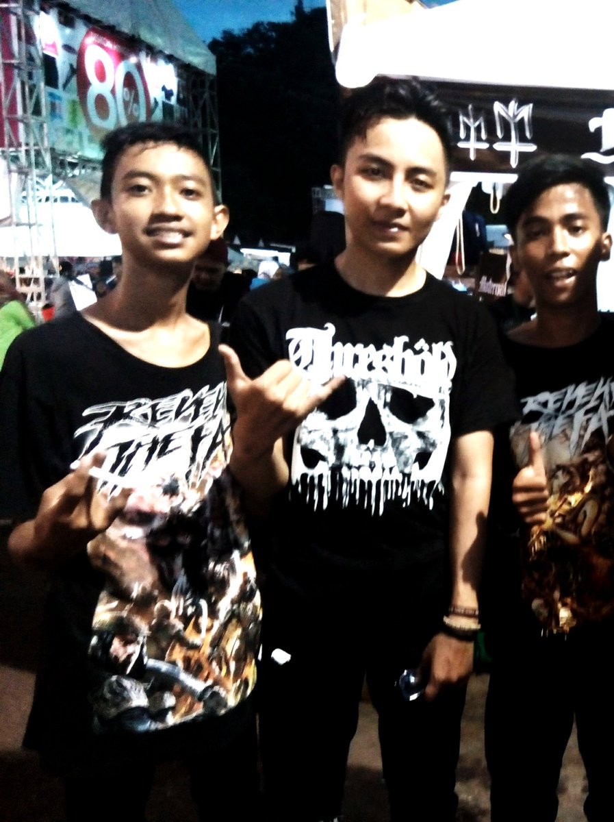 Adang_Screamer's tweet photo. with kang @ANGGA_RESTAVIA from @DEADwithFALERA_ https://t.co/obAvnZcF2N