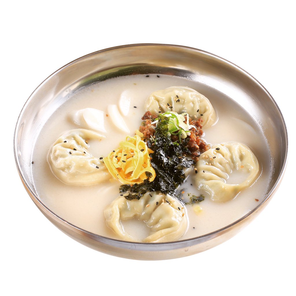 magalbbq's tweet photo. Happy new year! Have some ddukgook! #magalbbq #happynewyear #lafoodie #newyearfood https://t.co/8sbzvsI3bl