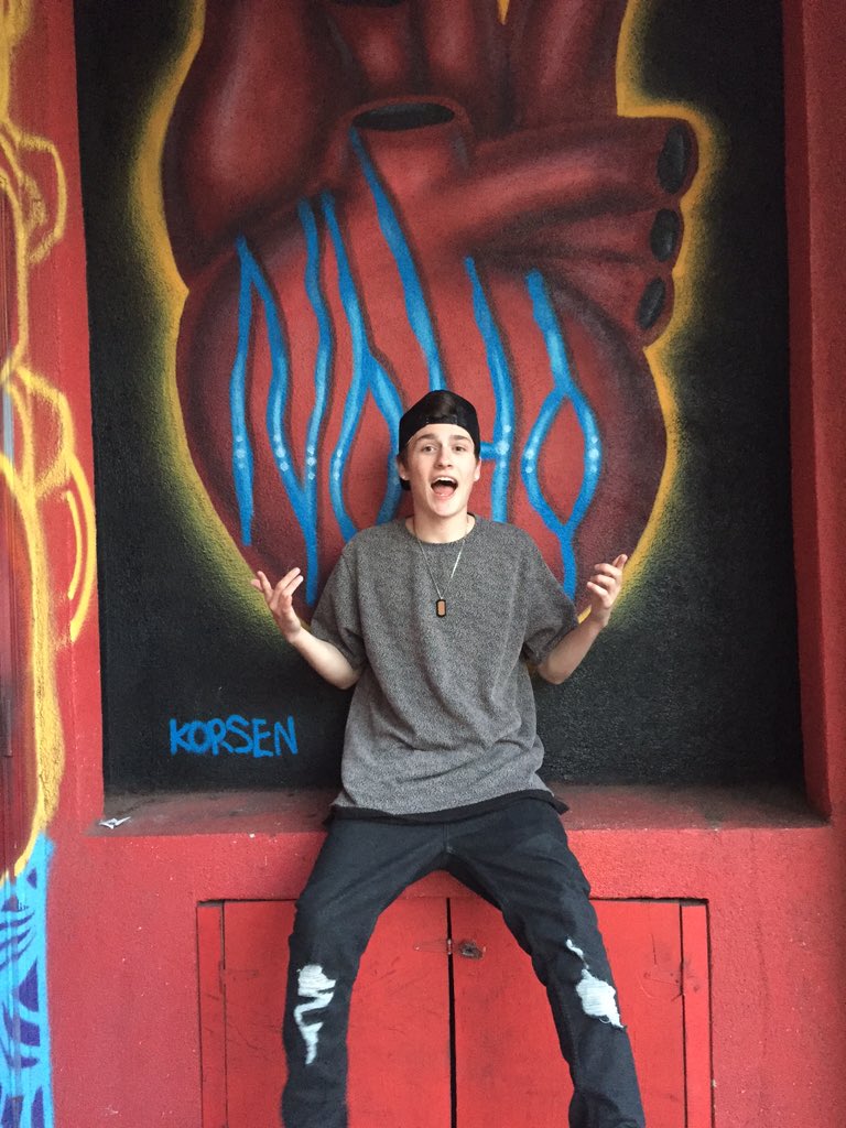 CrawfordCollins tweet picture