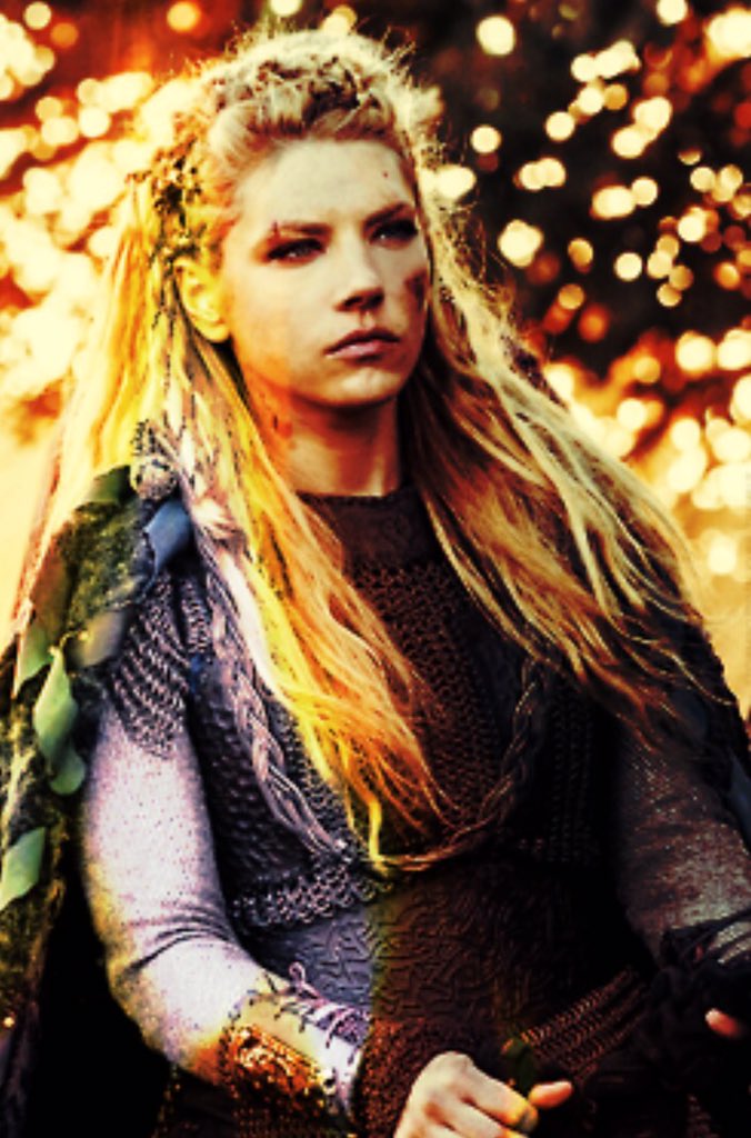— New #Tolkien OC
— Shield-Maiden of Rohan
— LOTR Timeline
— Descriptive
— Bio coming soon