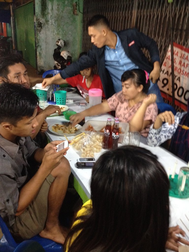 makananberapi's tweet image. 