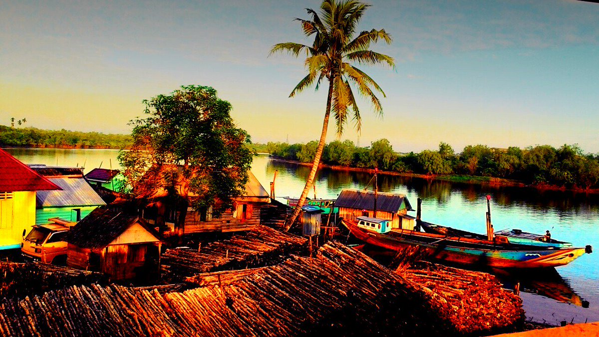 Lukisan alam musi banyu asin, sesaan tepandang mata dalam perjalanan.