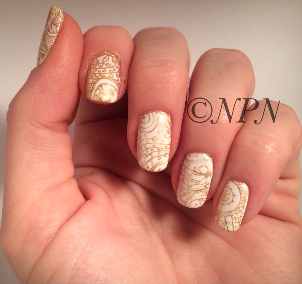NearlyProNails tweet picture