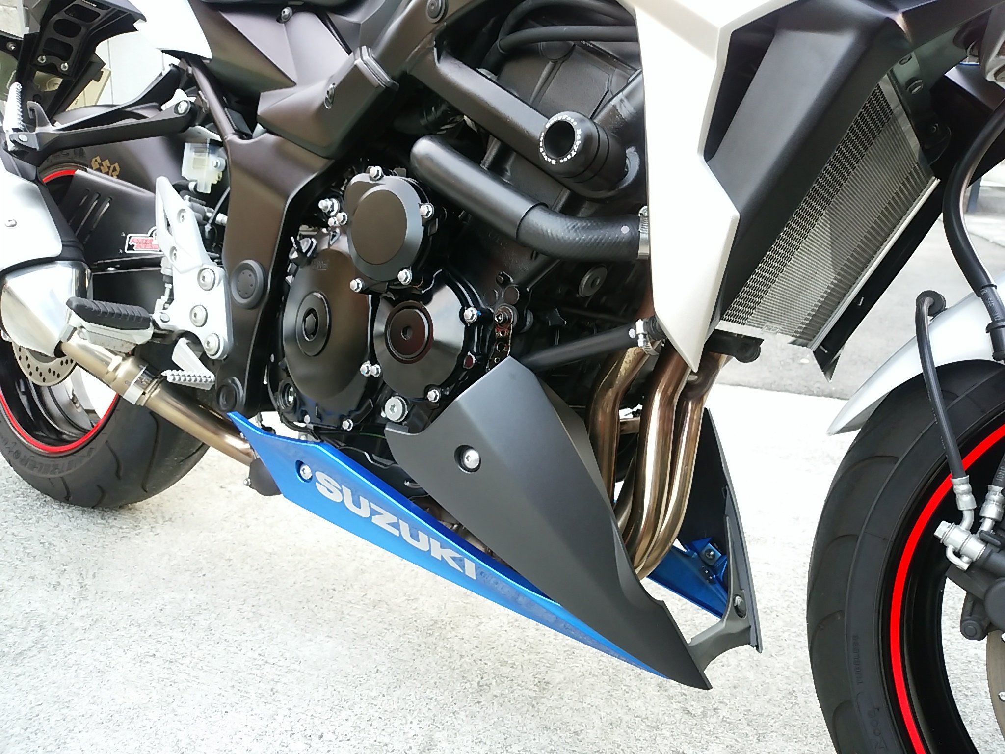 SUZUKI KATANA「GSX-S1000アンダーカウル」 | ウェビック
