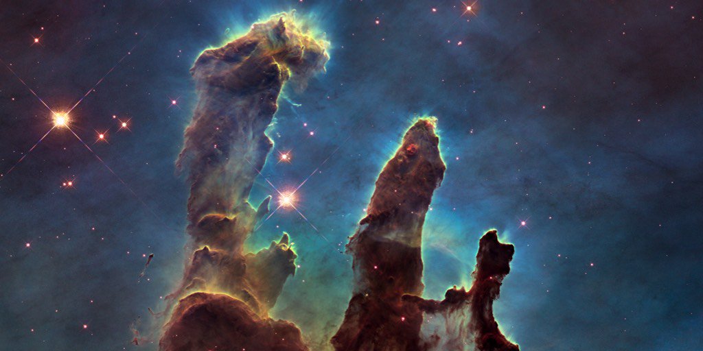 sciencefocus's tweet photo. 21 incredible clouds of the Universe https://t.co/rTBhY5rOed #Focus2015 https://t.co/L7Lpg1pZKc
