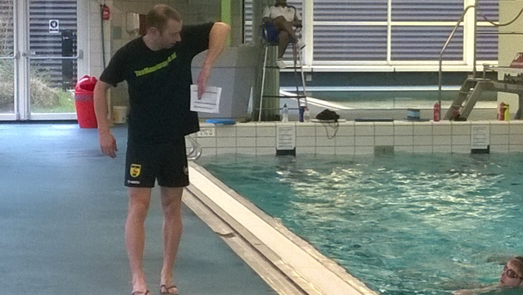 Marten_de_Groot's tweet image. #triatleet @pal_stefan begint dit jaar goed @deBlauweGolf met het geven van #techniektraining voor #triatlon