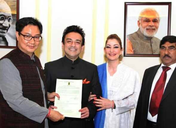 Android_Lego's tweet image. Pakistani Singer Adnan Sami Gets Indian Citizenship shar.es/16W9EZ