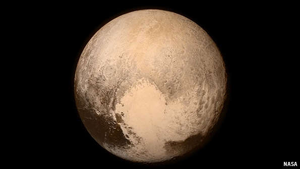 TheEconomist's tweet photo. Our top 10 science stories: the best Pluto pictures from 1930, 2010 and 2015 2015http://econ.st/1Imtku9 https://t.co/wcbIbafWqJ