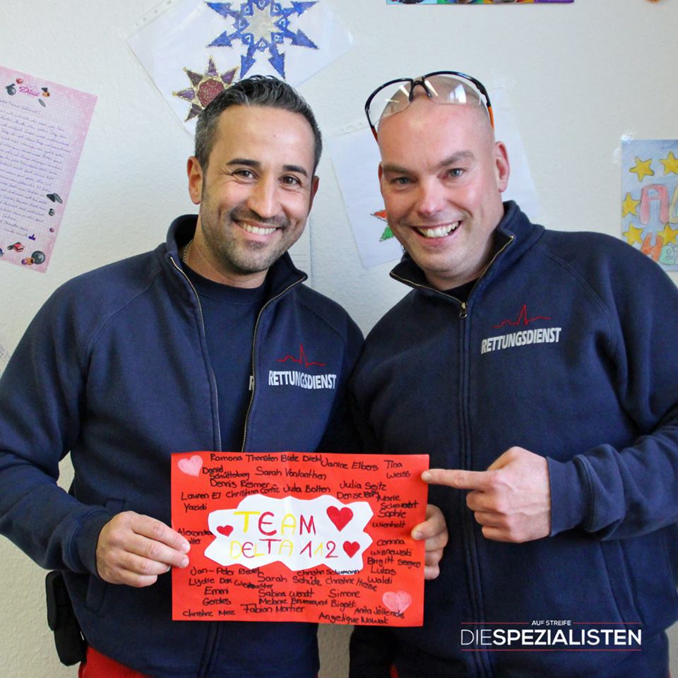 Auf_Streife's tweet photo. #Fanmails auch in 2016. Vielen Dank vom #TeamDelta112 https://t.co/KNElkRtdMV