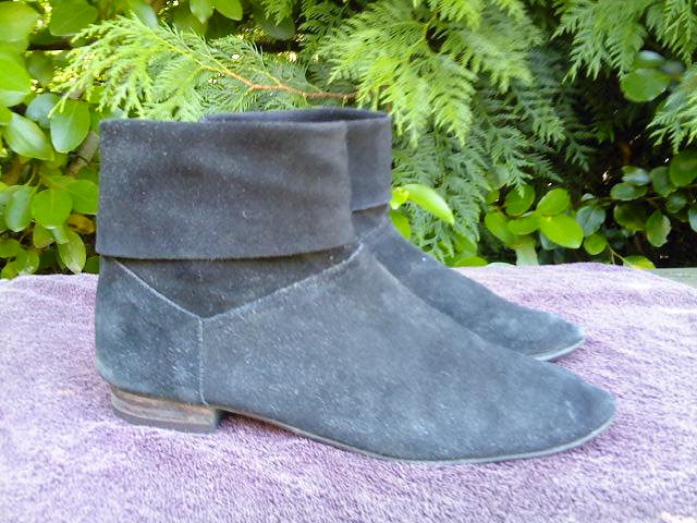 grey pixie boots