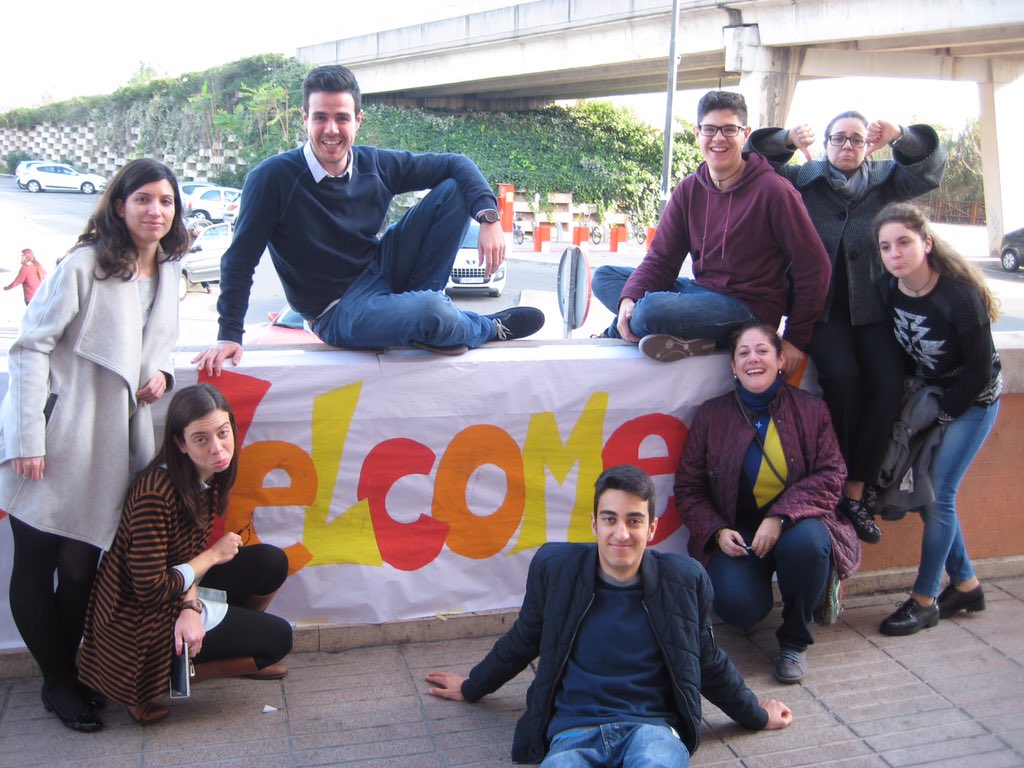 Dolo_navarro's tweet photo. Enhorabuena a todos los voluntarios, familias de acogida. Gracias por este encuentro #Taizevalencia https://t.co/UXzBumz5ai