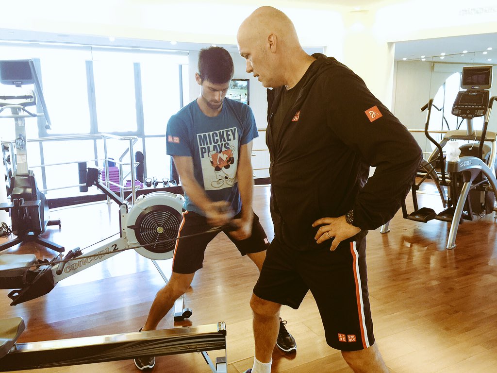 DjokerNole's tweet photo. I bet you didn't use rowing machine in this way yet ;) #gym https://t.co/zGlucLvot5